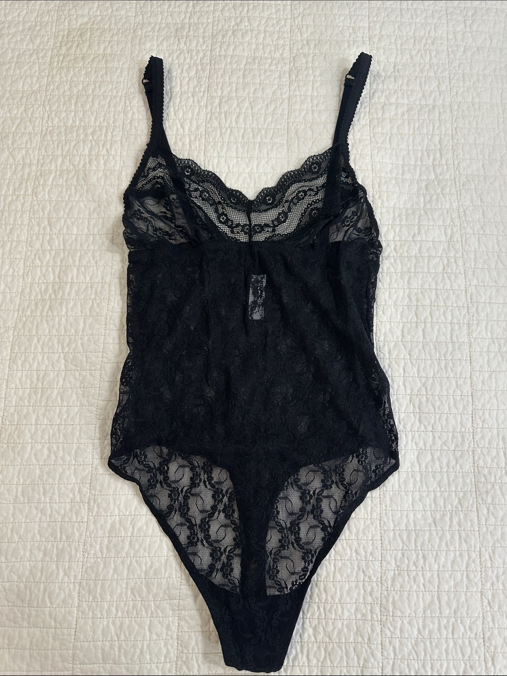 b.tempt'd by Wacoal Lace Kiss bodysuit Small Sheer Lace Stretch Thong NEW - Picture 3 of 6